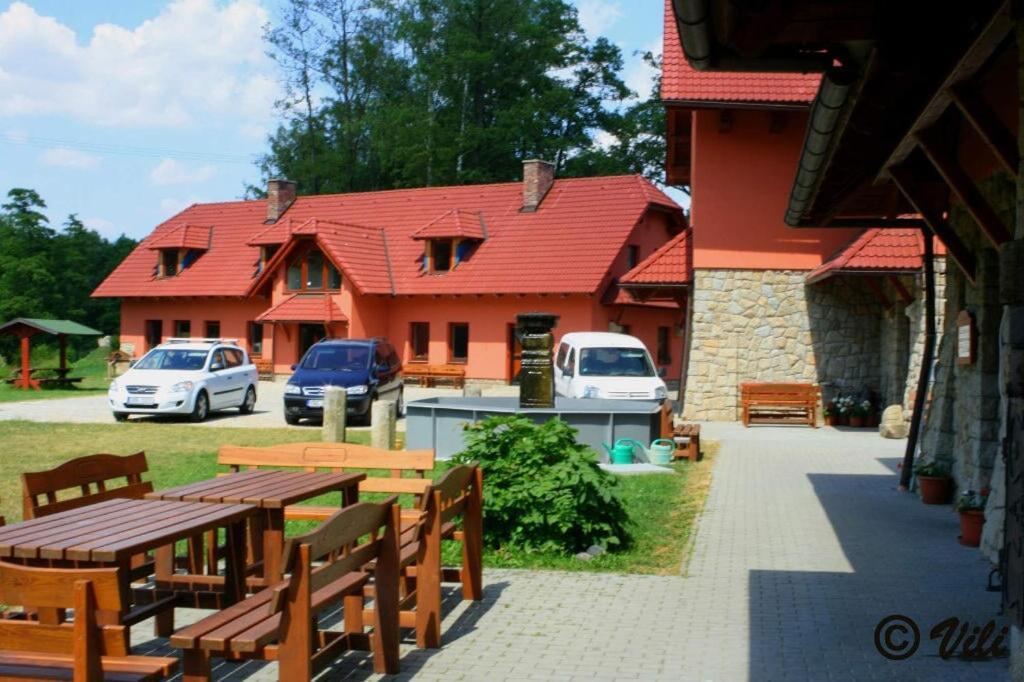 Penzion Dockaluv Mlyn Havlickuv Brod Exterior photo